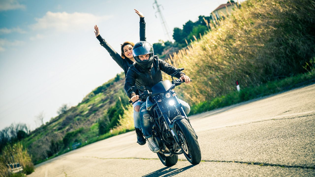 302 mejores imágenes de moto en pareja en 2020 | Motos 302 mejores imágenes de moto en pareja en 2020 | Motos